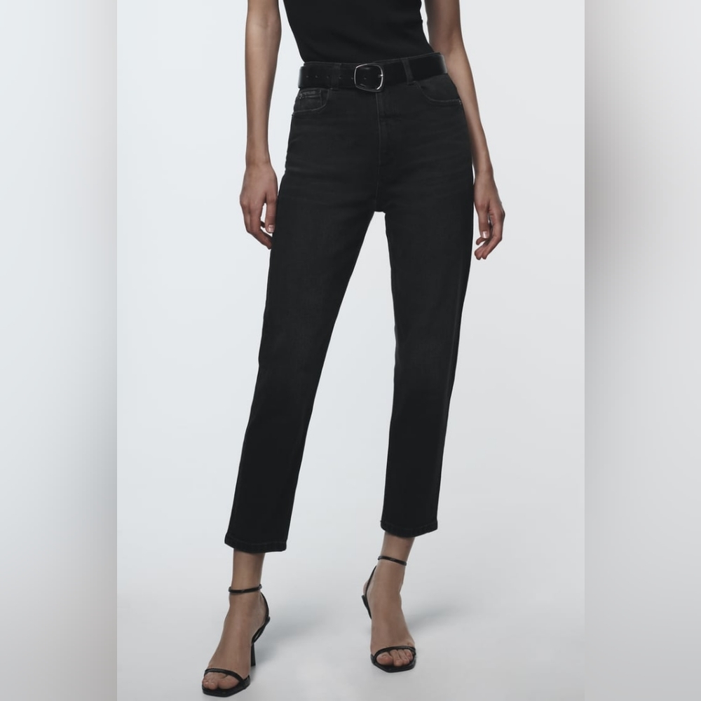 ZARA Black Mom Fit Jeans